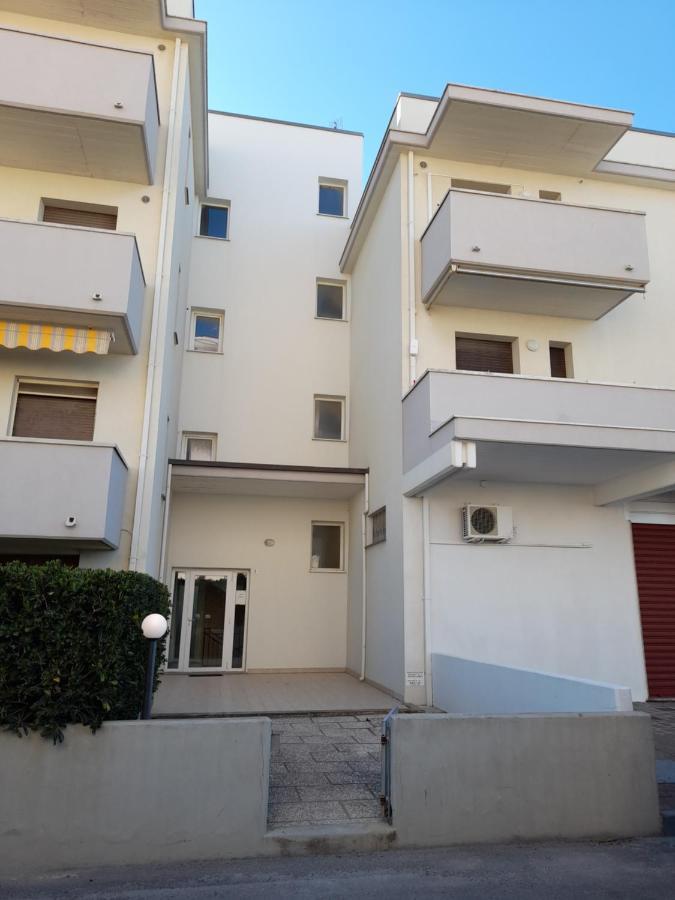 Appartamento Vista Mare Viserbella, Vicissimo Alla Fiera Rimini Exterior foto
